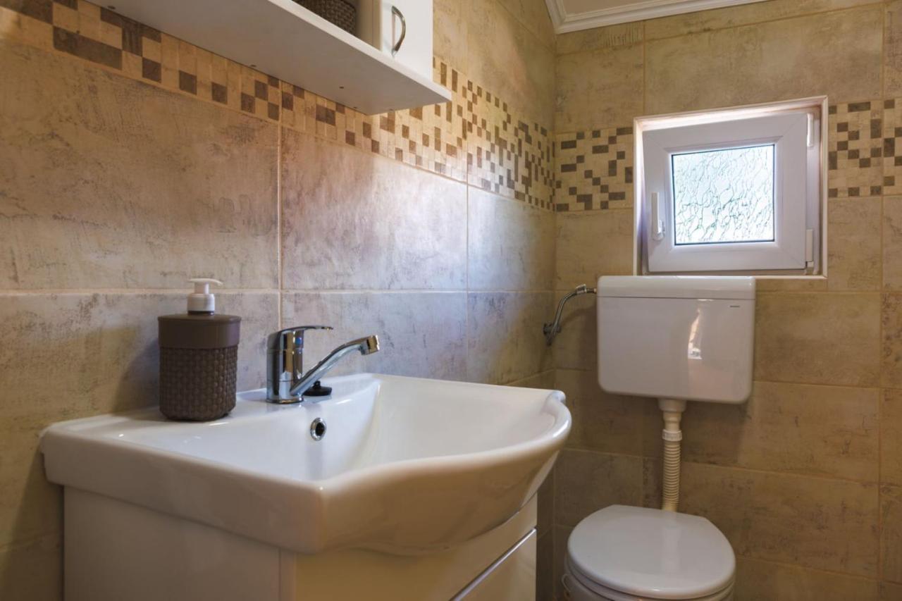 גולובאץ Apartmani Dordevic מראה חיצוני תמונה