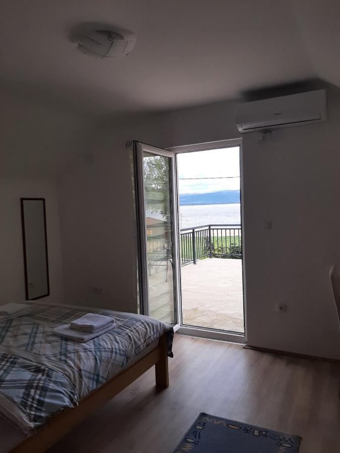 גולובאץ Apartmani Dordevic מראה חיצוני תמונה